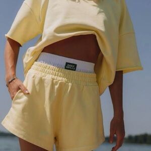 Daily Drills Super Short with Boxer - Lemonade